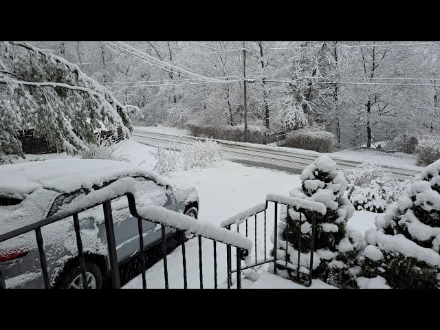 Snowstorm Night & Morning - NY, NJ, PA  declares state of emergency, NJ state highway restrictions