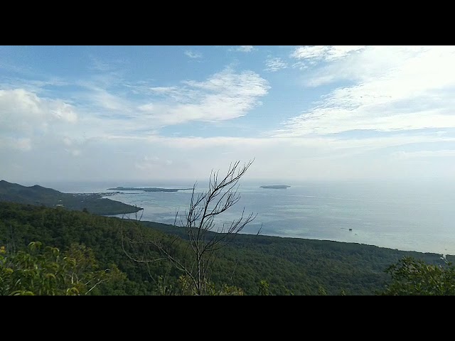 Keindahan Pulau Karimun Jawa dari Pegunungan