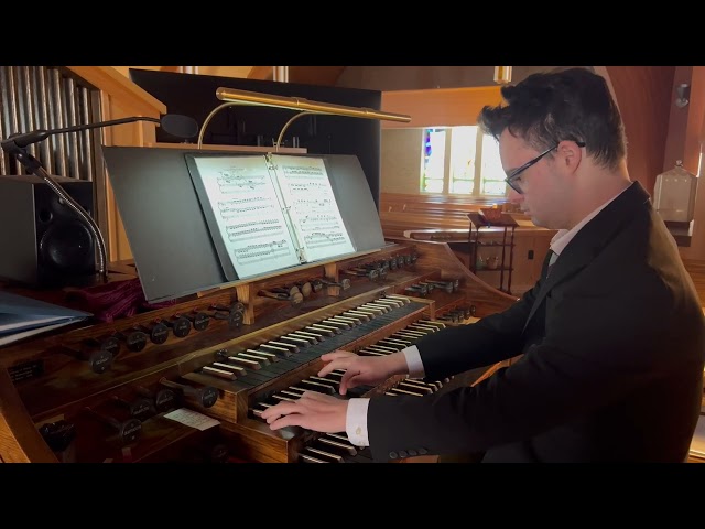 Thomas on the Organ