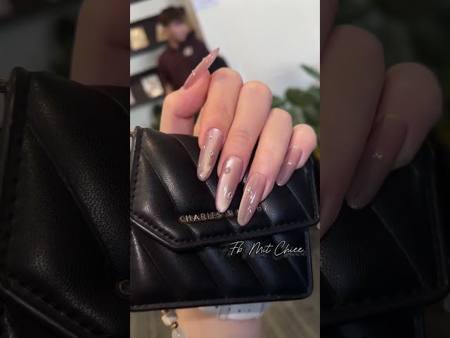 Nail mắt mèo thạch hồng