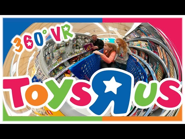 360° Toys R Us Tour Every Aisle - Last Trip Before They Close - VR Tour