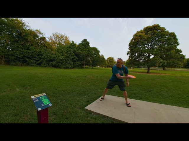 [VR180 4K Family] Disc Golf at Sunset