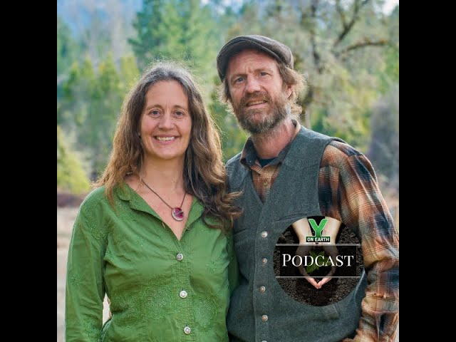 Episode 153 - Joy & Eric McEwen, Authors, Raising Resilient Bees (a Chelsea Green Publication)