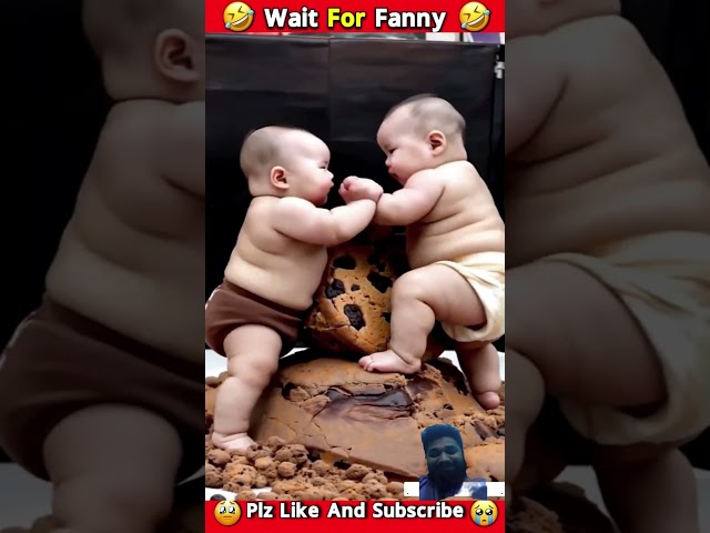 Two cute babies fighting or a cookie 🍪🤣😂#viralvideo #funny #blackapple #baby #cute #nature #trend