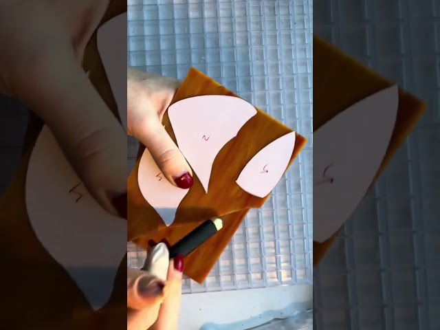 Satisfying Glass Cutting!