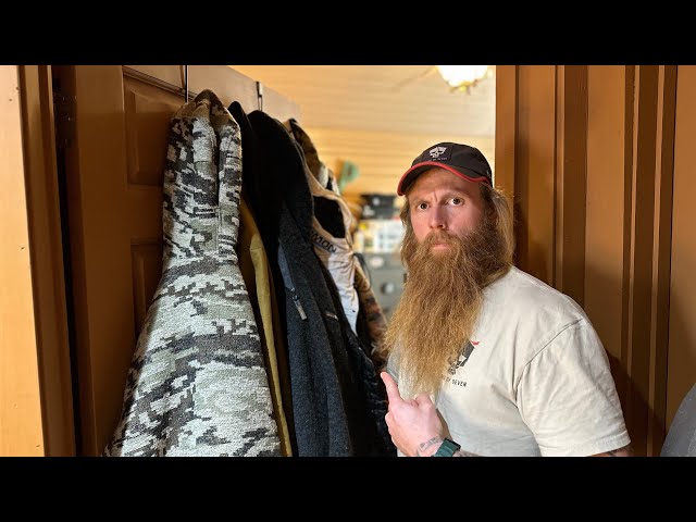 What Is In A Navy SEAL’s Gear Room