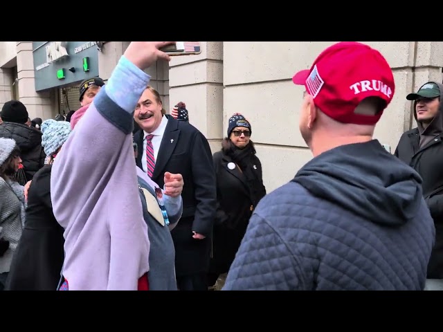 MAGA rally Mike Lindell was spotted in the wild.   Teasing Mike Lindell about paying his bills