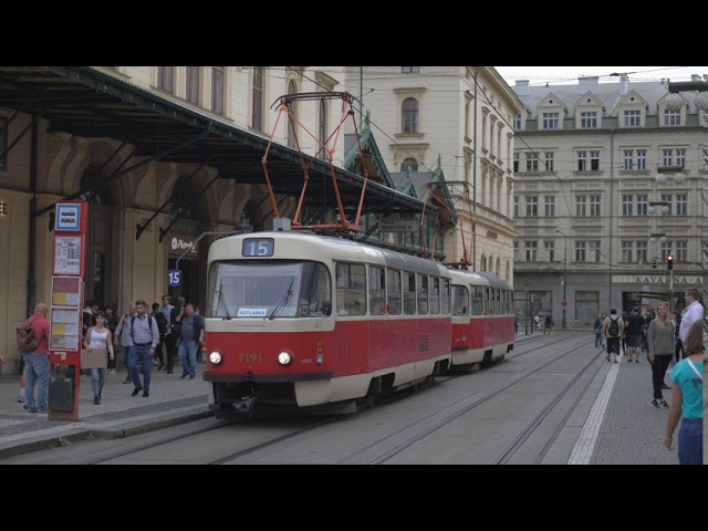 Canon R5 8K HDR PQ +2/3 EV compensation, T3SUCS tram in Prague