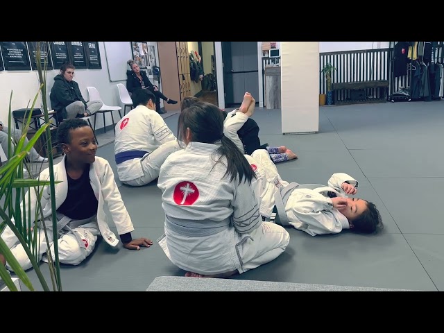 Lecture On When To Take Break To Catch Your Breath Inside Full Guard 2/24/23 Class