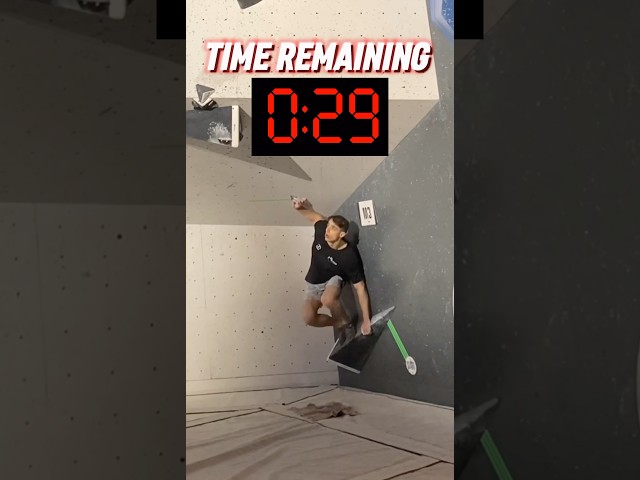 INSANE BUZZER BEATER ⏰🤯#climbing #dyno #bouldering