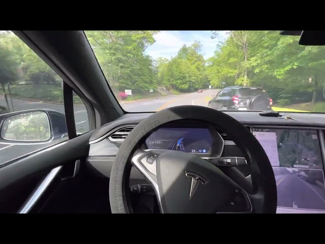 TESLA FSD Beta TESTING | North Shore Drive EAST 008 | Full Self Driving 11.3.6 AutoPilot 2022.45.15