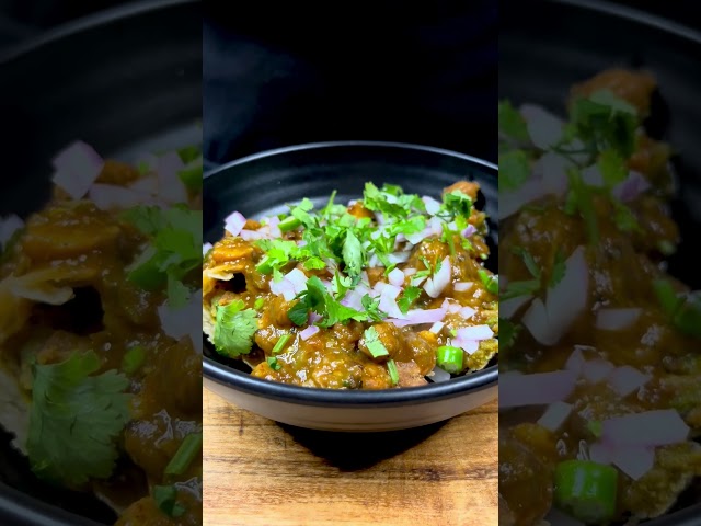 Samosa Chhole Chaat #shorts #ytshort #shortvideo #shortsfeed #youtubeshorts #foodieswati19