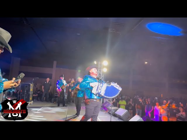 Hermanos Espinoza - Buena Vibra , El Malandrin Desde Las Vegas #corridos #envivo #musica