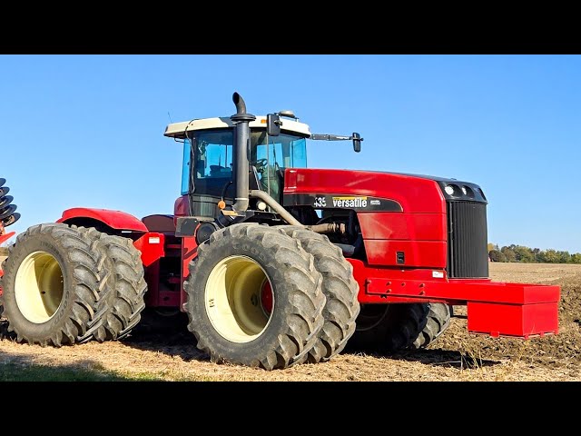 Versatile 435 and Kuhn Krause Dominator