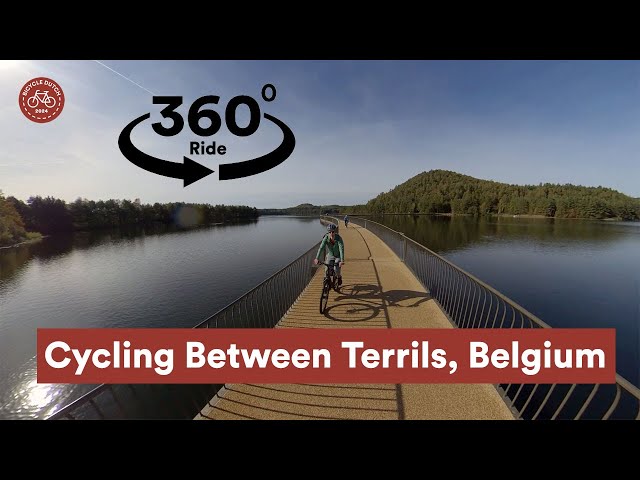 Cycling on a floating bridge in Belgium (360 degrees)