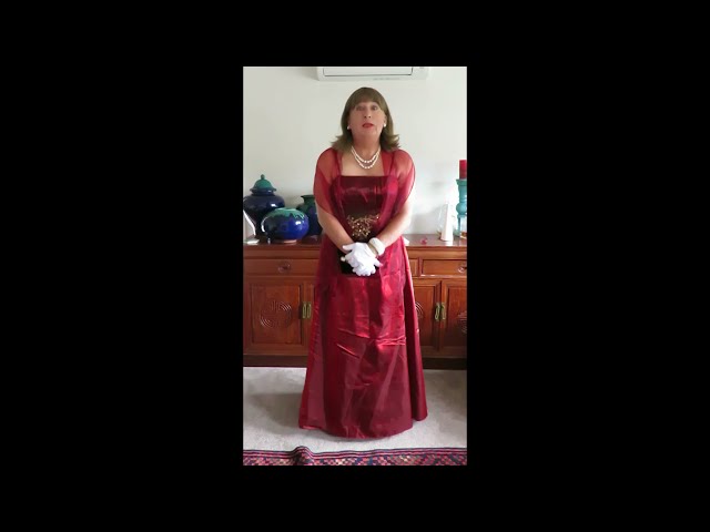 Dressing for the Ball (crossdresser)