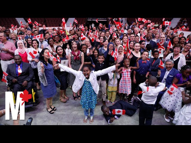 See a Canadian citizenship ceremony, in 360 degrees