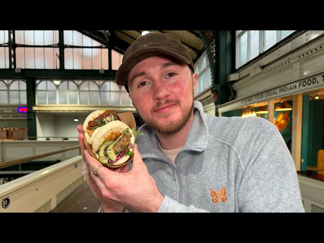 EXPLORING CARDIFF MARKET’S STREET FOOD!