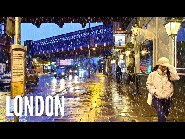 London Rain Walk 4K HDR | ASMR Sound of Rain in London