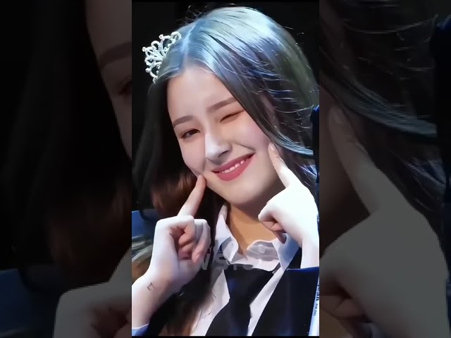 BTS Kim teayung and nancy momoland cute video #shortvideo ##taency