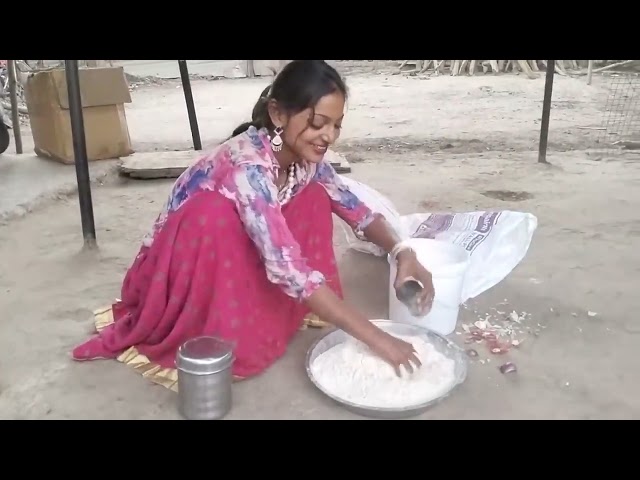 Mera roti banane wala video