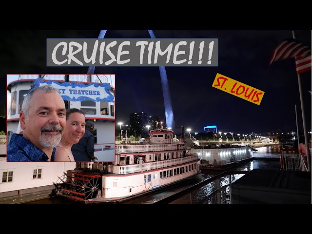 St Louis Riverboat Dinner Cruise on the Mississippi - Skyline Dinner Cruise!