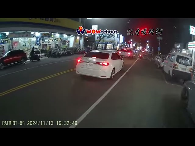 檢舉汽車未停讓失敗高警稱行人未走斑馬線上 網友截圖打臉