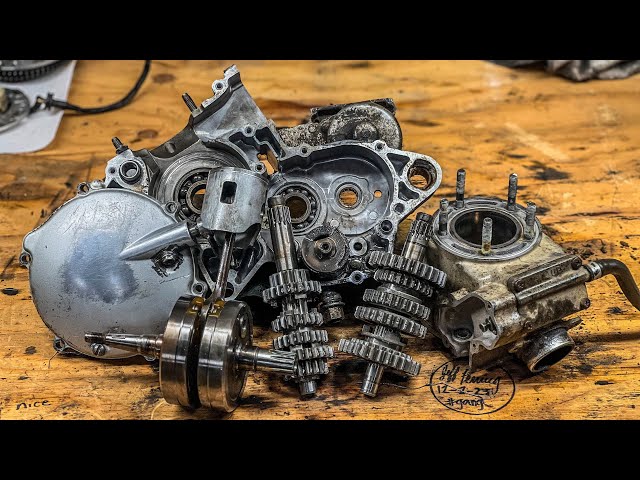 Tear Down Of A High Hour 2 Stroke Dirt Bike Engine