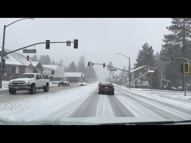 All SNOW no rain in Big Bear Lake, CA Looking marvelous Be safe and enjoy the snow folks. 12/14/2021