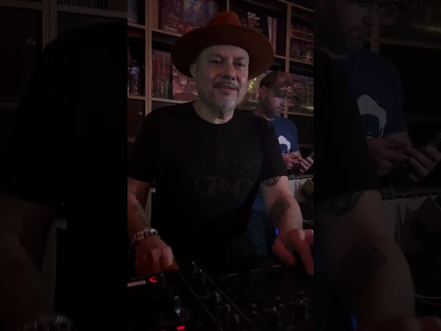 Louie Vega @ bbe record store