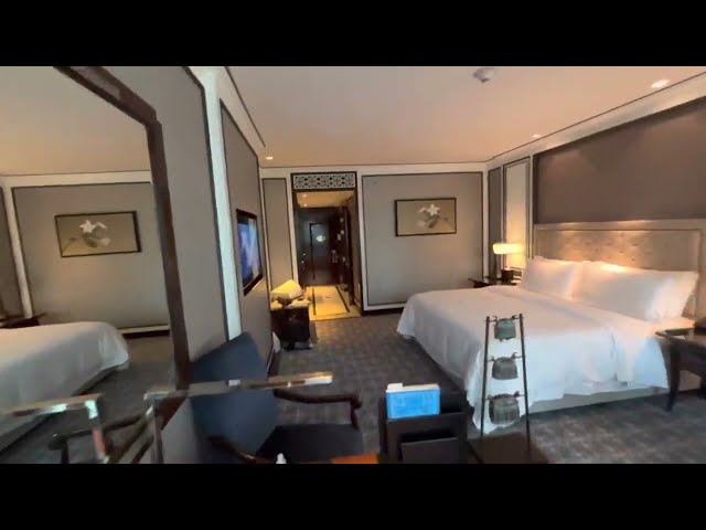 The Athenee Hotel, a Luxury Collection Hotel, Bangkok | Royal Guest Room | room 2403 | room tour.