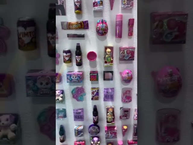 Mini Brands has Fidget Toys?! Mrs. Bench