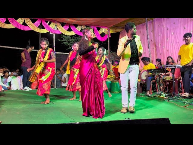 Ranjit Mahto And Lipini Stage Performance💃🕺#jharkhand #trending #karmashorts #jhumar