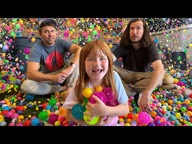 RAiNBOW EXPLOSiON with Mark Rober and Adley!!  Crazy Science Day at Crunchlabs! Rockets & ice cream