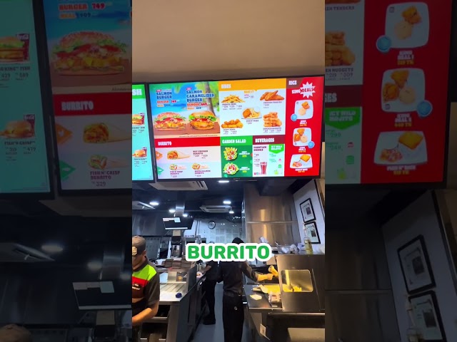 Burger King in Bangladesh has CRAZY items! 🇧🇩