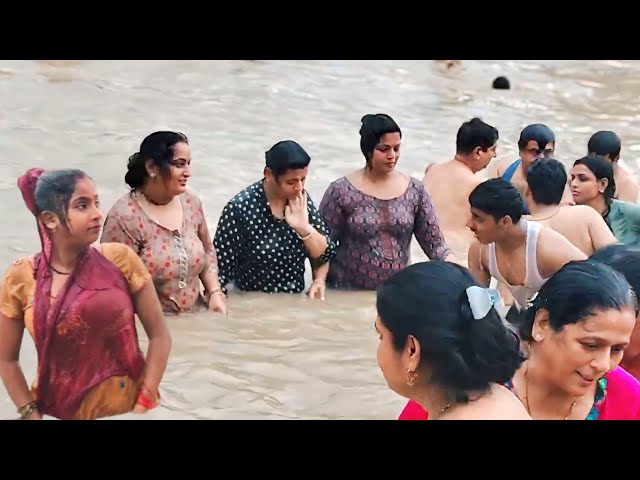 Bathing Vlog 2025 New | Holy Bathing Haridwar | Bathing Vlog | Ganga Snan | Holy Snan