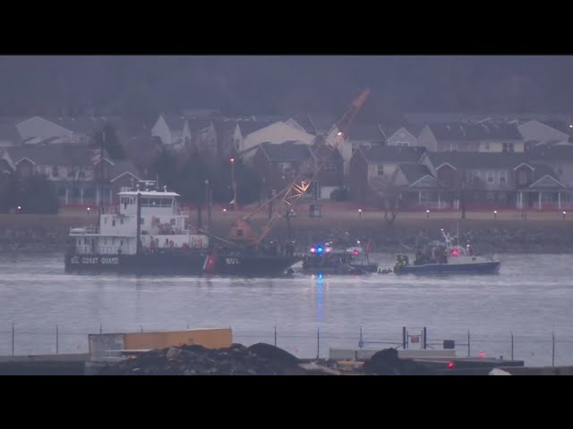 Crews recover 41 bodies recovered from Potomac River after midair collision | The Latest