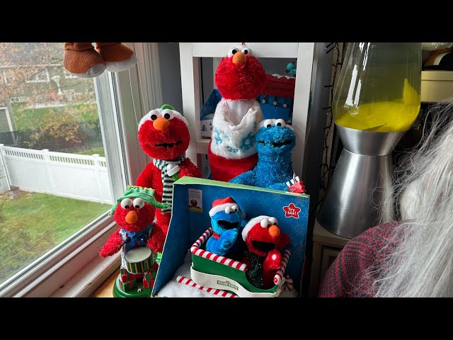 Gemmy Sesame Street Christmas Animatronic Collection (Almost Complete)