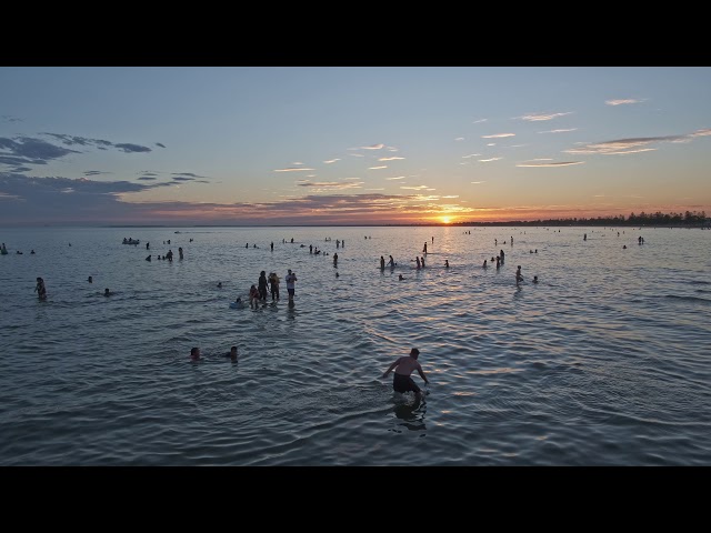 Sunset over Altona Beach on a 38 degree day in 4K | Natural Relaxation