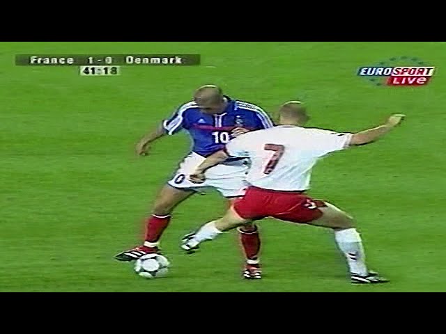 The Day Zidane Played The Most ELEGANT Football Ever.