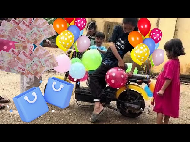 Selling balloons using an electric bicycle