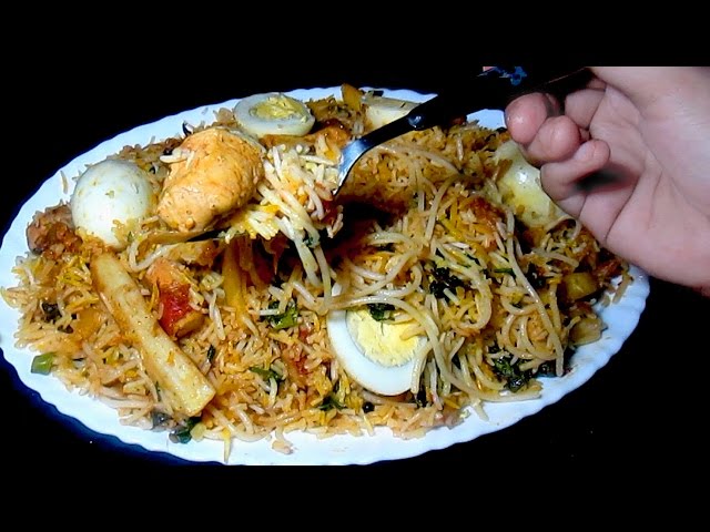 Barmi Biryani Recipe - Chicken Biryani Restaurant Style