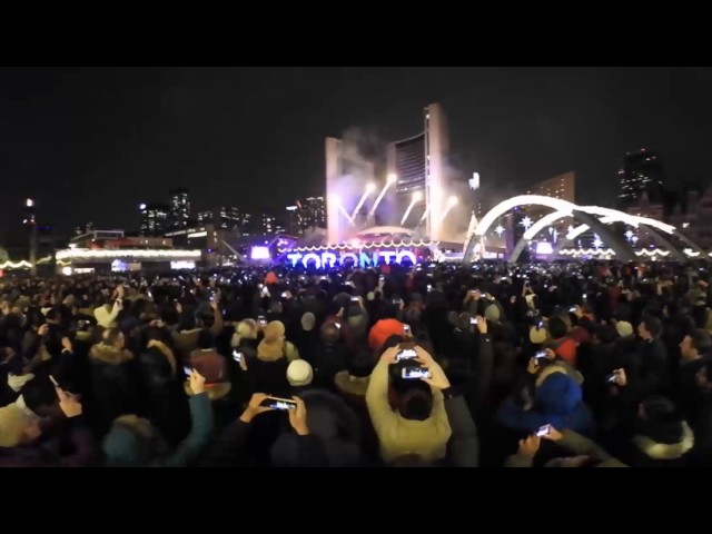 360° video - Cavalcade of Lights - Nathan Philips Square - Nov 26, 2016