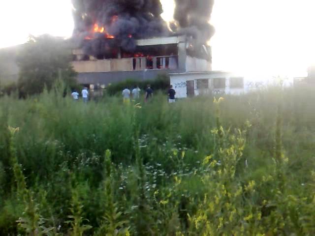 Pożar Hali Recycling VIG Utylizacja Śmieci Myszków Światowit 04.08.2011