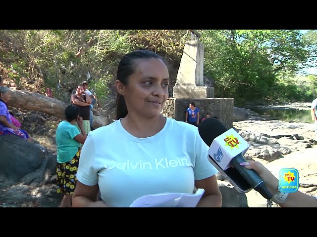 FAMILIAS DE DOS COMUNIDADES DE SAN CARLOS SOLICITAN RECONSTRUCCION DE PASARELA