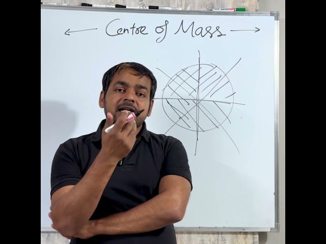 Centre of mass lies on the axis of symmetry |#shorts #shortreels #education #physicsfundamentals