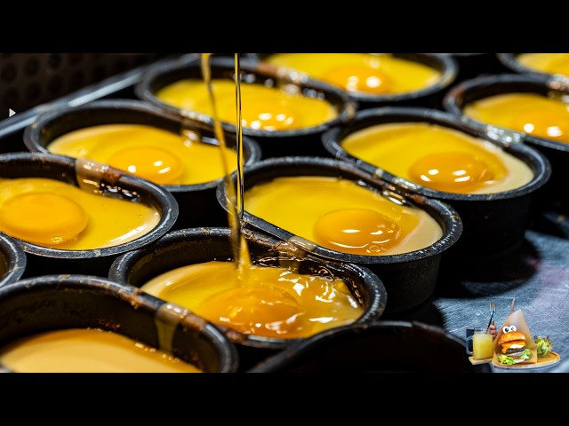 🇰🇷 Korean Street Food - ONLY $2! FRESHLY BAKED Korean Egg Bread