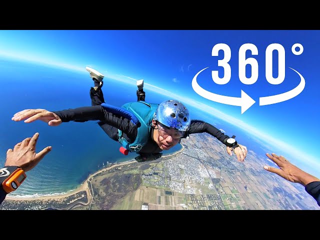 insta360° VR Skydiving above 12000 Feet