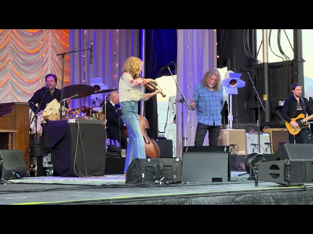 Robert Plant & Alison Krauss cover ‘Please Read the Letter’ by Page & Plant in Madison, WI - 6.8.24