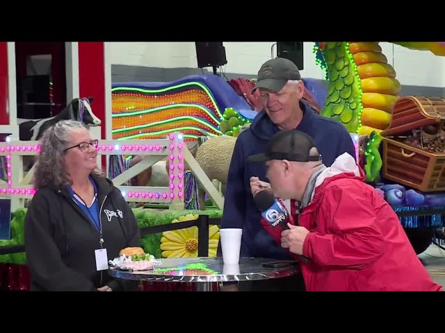 WPTV reporter T.A. Walker tries sweet pickle shake